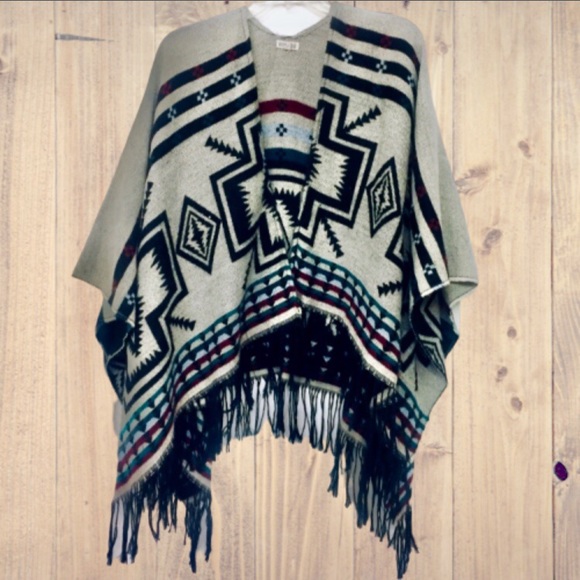 Woven Heart Sweaters - Woven Heart Tribal Print Poncho